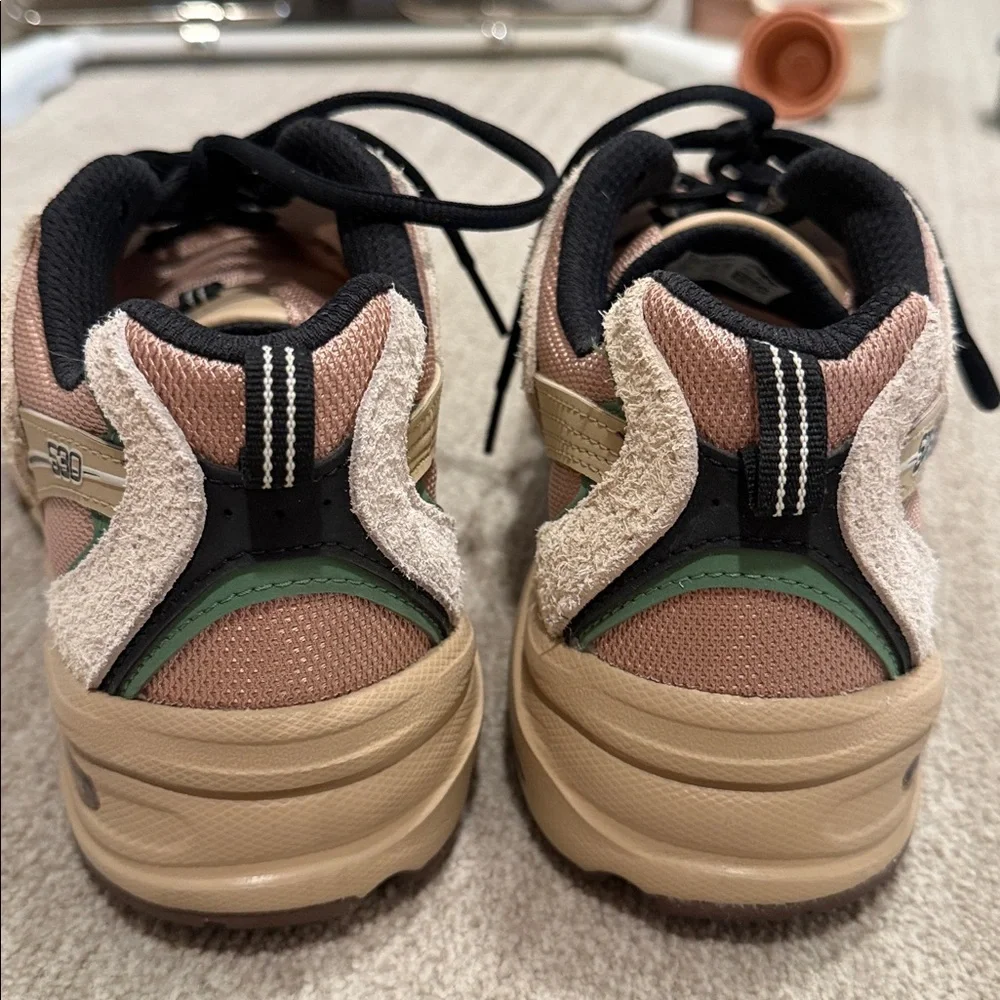 New Balance 530 - Picture 4 of 6